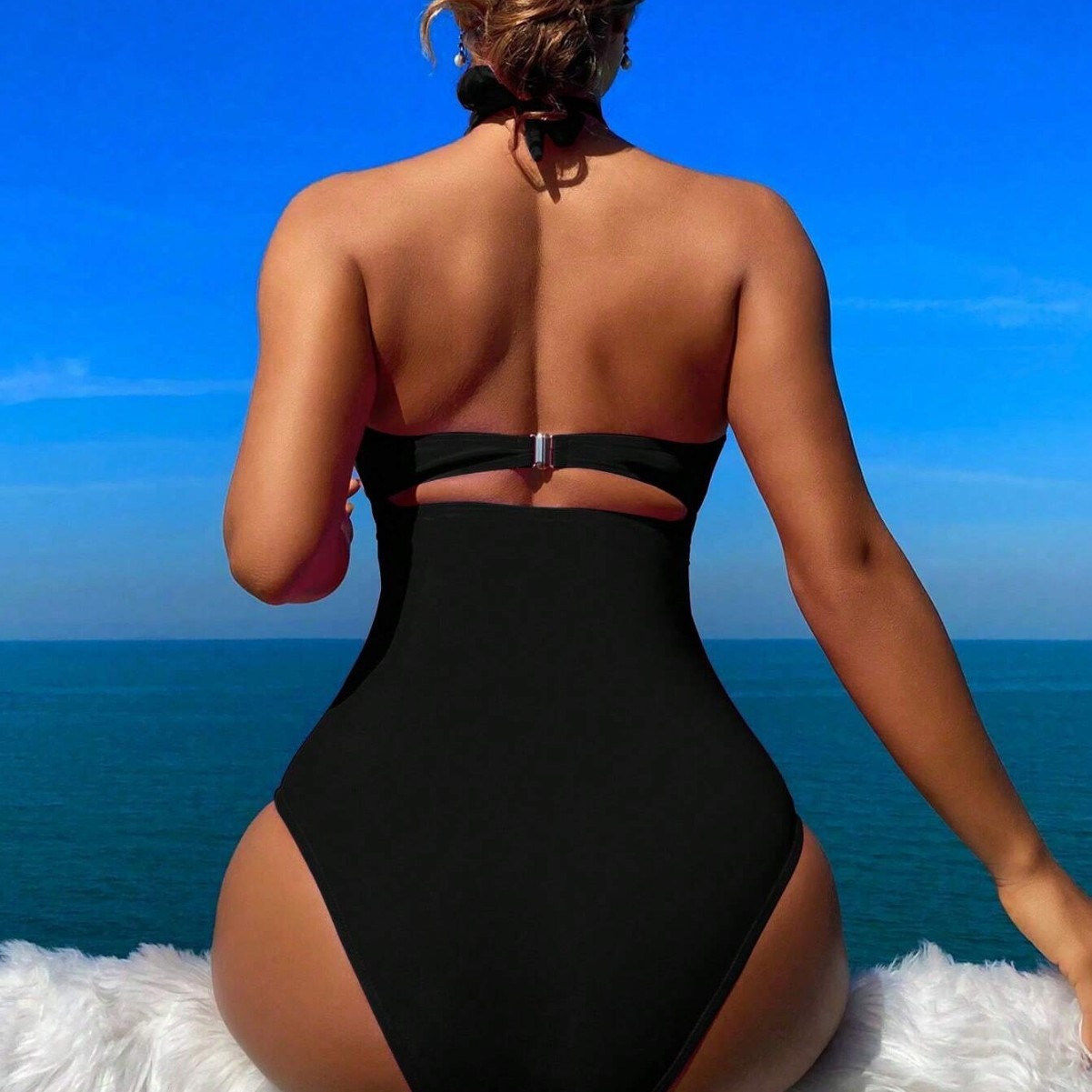 Maillot de bain femme noir uni - Suits avis et prix