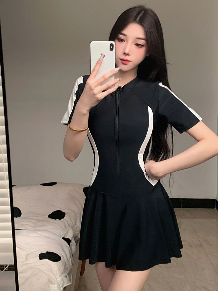 Nouveau Maillot de Bain Une Pi - Suits avis et prix
